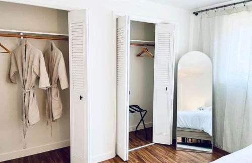 Zen Haus Garden Retreat, prime location, Luxe amenities - Photo 26