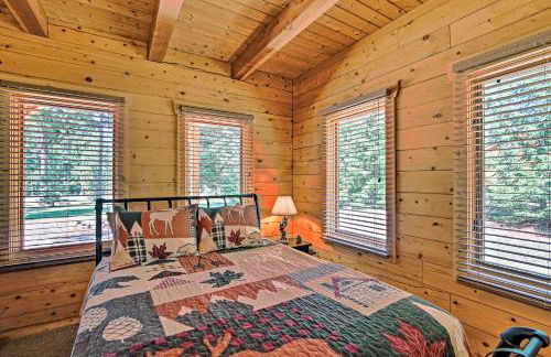 Cle Elum Mountain Cabin with Hot Tub and Hiking! - Foto 24