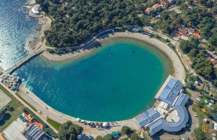 Apartment Narcisa with Terrace - Photo 23