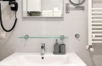 Angelina Green Oasis - Free Parking, Self check in - Foto 15