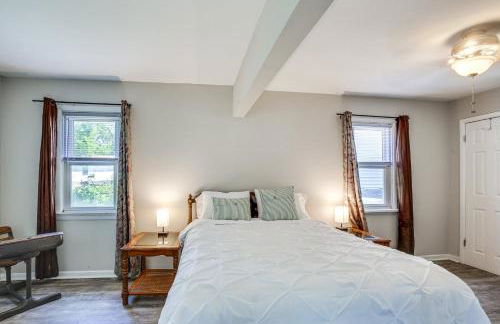 2BR Retreat with Fire Pit Close To Downtown STL - Foto 16