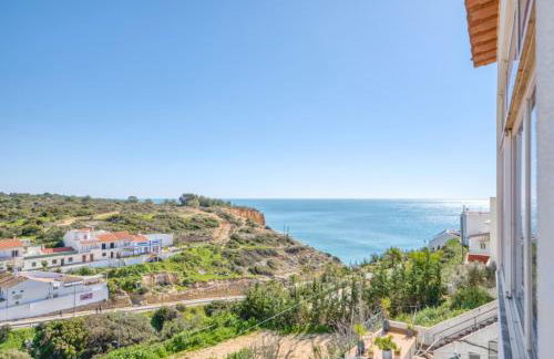 Casa Blue Benagil - Ocean View , Newly Renovated Apartment Walkable to Benagil - Photo 36