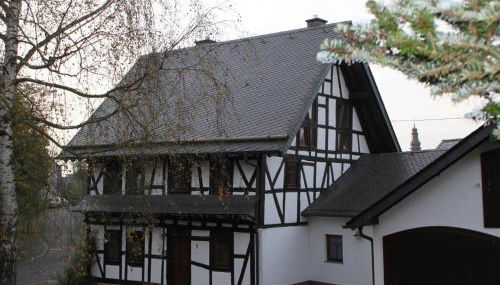 Holiday Home Romantisches Fachwerkhaus zwischen Rhein und Mosel by Interhome - Foto 3