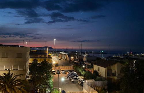 Blue Zen beachfront apartment - Foto 12