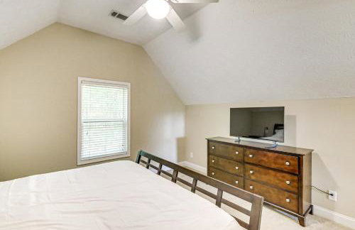 Remote Escape Lake Home with Dock in Sparta! - Foto 19