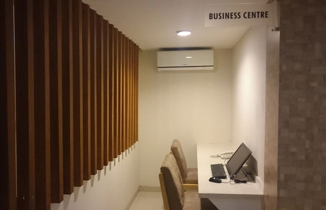 Student Park Hotel - Photo 20