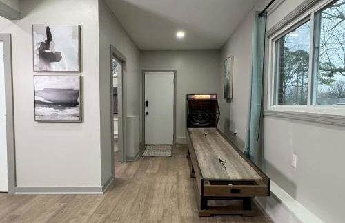 Charming Family Retreat Near Parks Fire Pit & Games - Photo 8