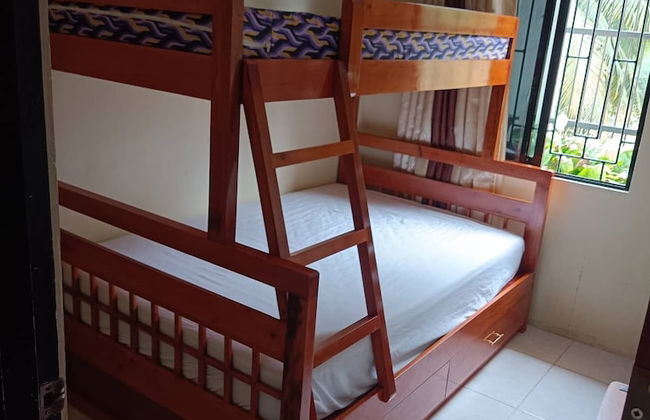 Charming and Relaxing 7-bed House in Mati City, - Foto 5