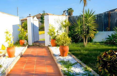 Chalet con Piscina Privada Vallada Terraza y Barbacoan Conil - Foto 3
