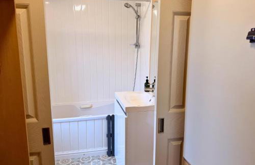 Hot Tub Lodge, Panoramic Views & Free Golf, Dog Friendly - Foto 54