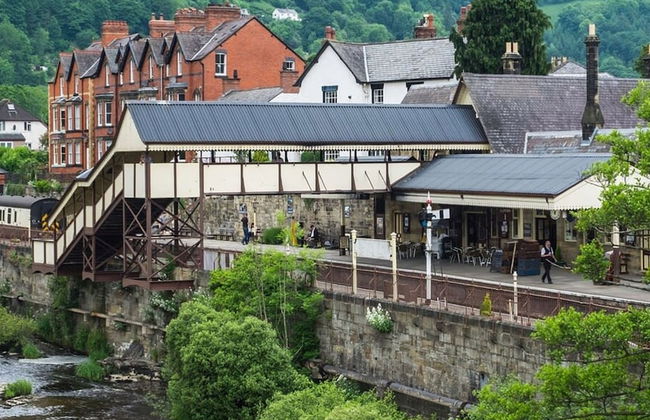 Wrexham Central Stay Apartment Six - Photo 31