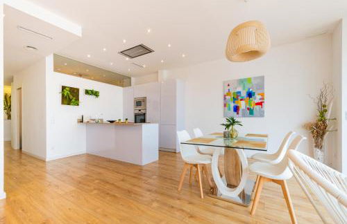 Ayuntamiento Panoramic - Photo 17