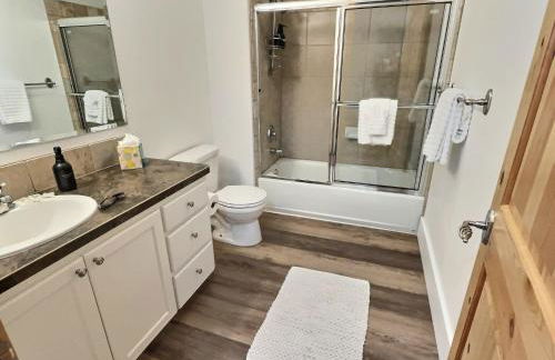 Large Modern Driggs Home with Game Room, Close to Targhee! - Foto 48