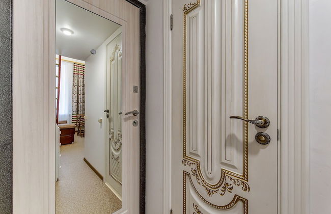 Semeiniy Ochag on Kurlandskaya - Photo 14