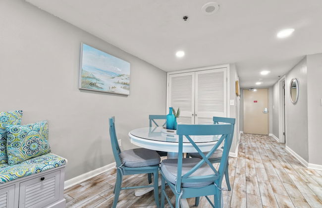 Phoenix II Beachfront Condos - Foto 9