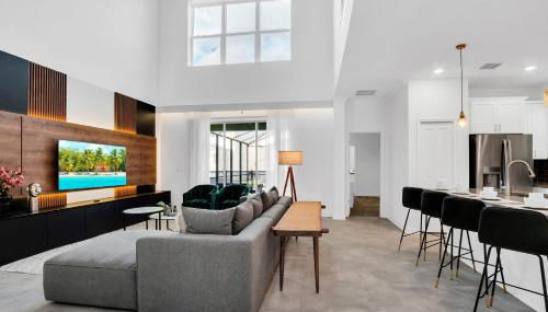 5BR Family Haven Near Disney with Private Pool - Foto 2