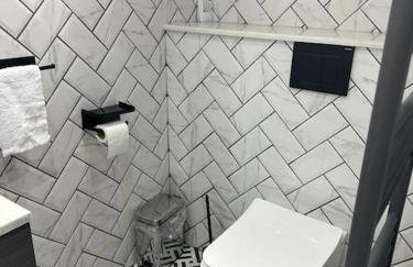 Casa Marina- 4 bedroom house with garden and balcony - Photo 10