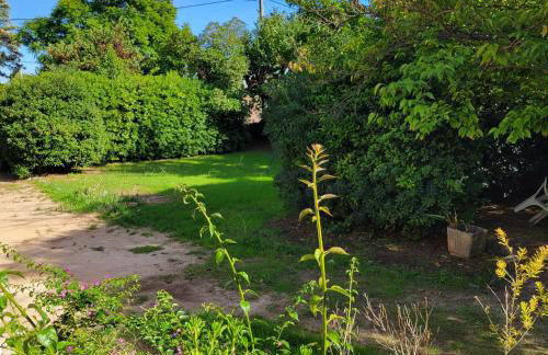 Beautiful house on large wooded grounds of 1600 m2 - Foto 29