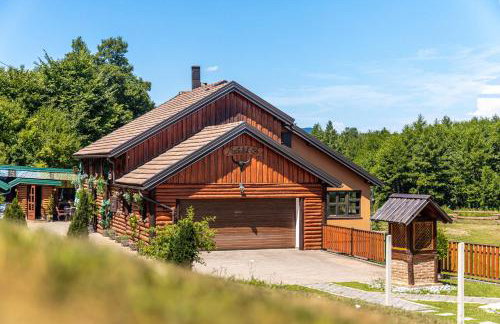 Villa Tara - Photo 1