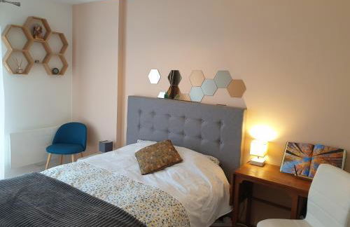 Spacieux et calme, style parisien, toutes commodités, idéal pour un séjour authentique - Foto 5