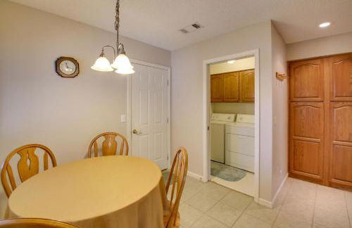 Lake Balboa Access Home with Dock and Yard - Foto 12