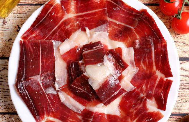 Visita al prosciuttificio Lisardo Castro con degustazione - Foto 4