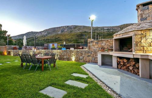 Luxury Villa,private pool, sauna,Jacuzzi,near Split - Photo 57