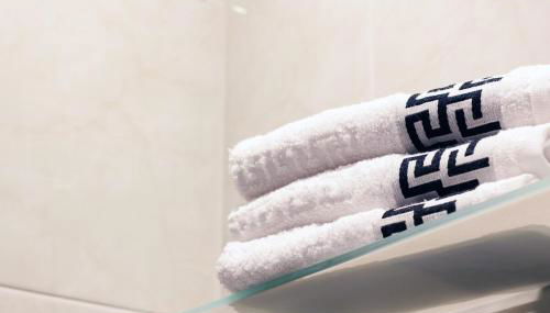 Ideal for businesses and workers parking included - Foto 4, towels