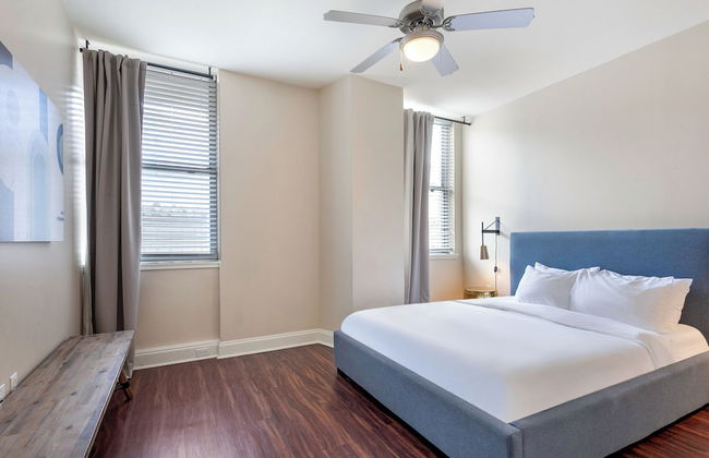 Spacious Modern Condos near French Quarter - Photo 39