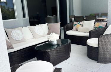 Peaceful Pool House - Foto 39