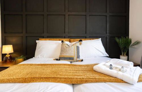 Railway House - Central Warrington - Sleeps 6 - Foto 5