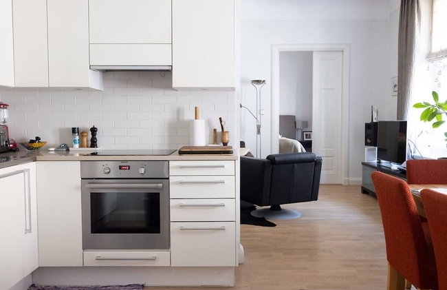 2ndhomes Beautiful 94m2 2BR Home w Sauna - Foto 1