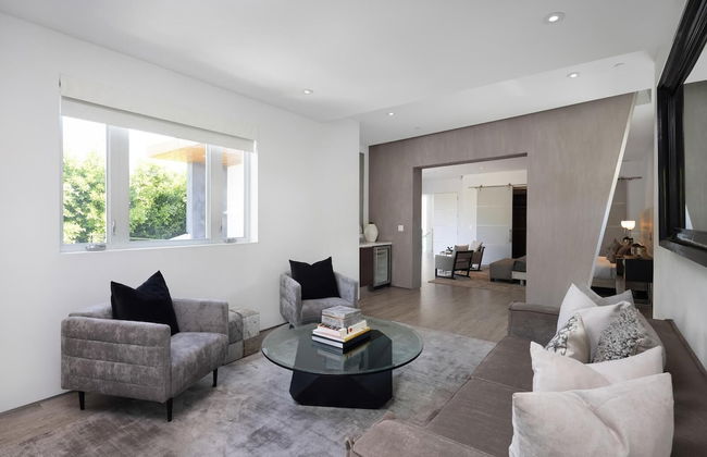 Alfred Villa - Photo 27