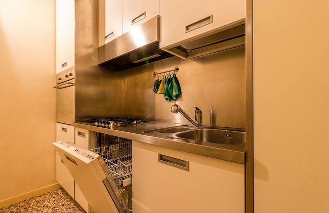 Rialto Mercato a Family Like at Home - Photo 12