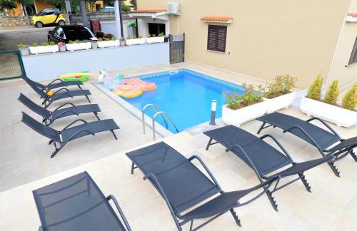 Apartman "Sabine" with heated pool - Foto 27