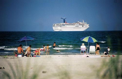 Large Oceanfront Property wPool 8br sleeps 24 - Foto 43