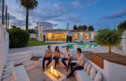VACATION MARBELLA I Villa Moss, Golf-front, Swimming-pool, Minutes from the Marina and the Beach - Photo 3