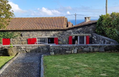 Ponta da Amora - Photo 1