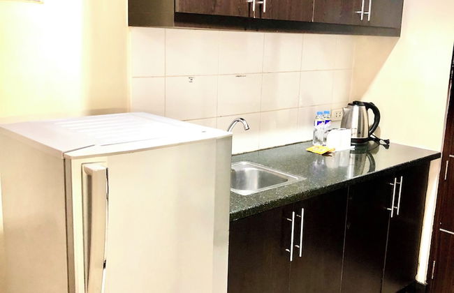 The Studio 87 Residences - Photo 11