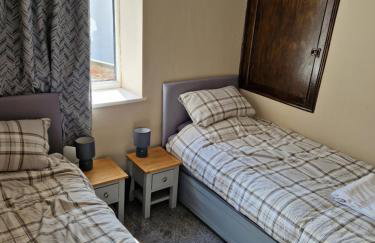 Lovely Cosy Two Bed Home,Peak District Gateway - Foto 12