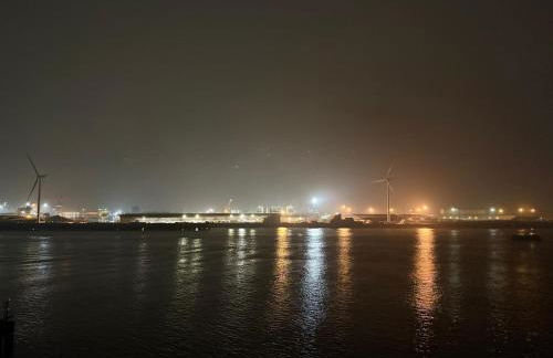 Serenity Waterfront 2 Bed Apartment - Foto 80