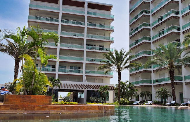 Lujoso departamento con vista a la marina (K) - Foto 18