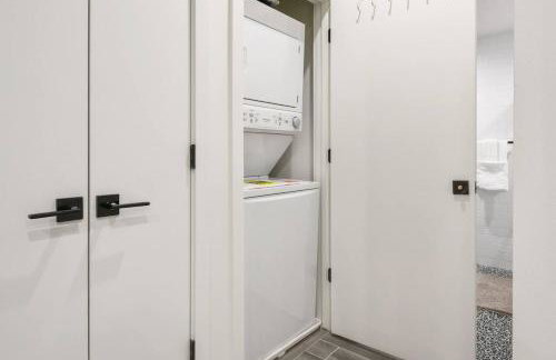 Charming 1BR King Bed - Just 20 Minutes from NYC! - Foto 19