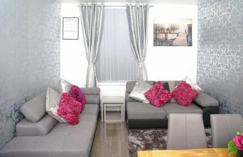 CHEADLE HOUSE HOLIDAYS - Foto 16