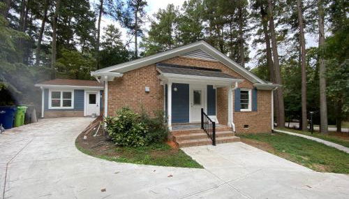 Northwest Raleigh Delight-Near Hospitals, RDU, RTP - Foto 1