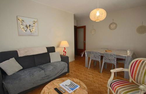 Appartement T2 55 m2 une chambre et garage - Foto 4