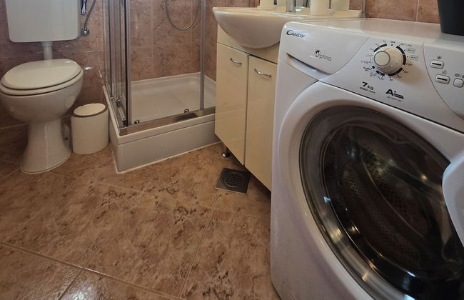 House Of Good Vibrations Indy - Foto 11