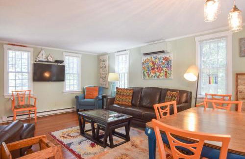 Home Near Oceanside Beaches Dog Friendly - Photo 9