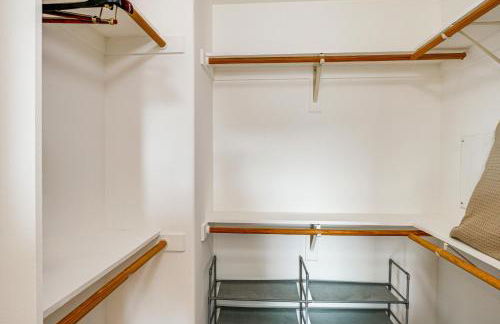 BBQ Ready Home 7 Mi to The Park at River Walk - Photo 25