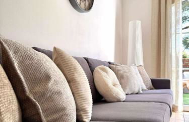 Holidays font mourrier - Foto 8